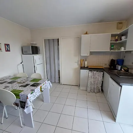 Climatise Avec Terrasse, Piscine Et Parking, A 700m De La A - Fr-1-776-4 Argelès-sur-Mer